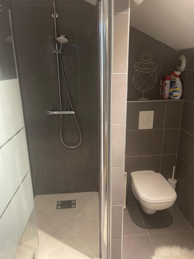 Beau Appartement Calme A Partager Marseille Bagian luar foto